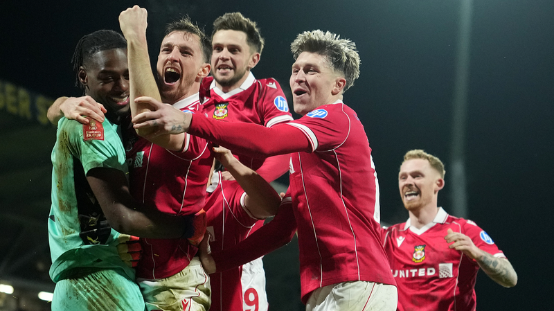 Wrexham sorprende en FA Cup y elimina al Nottingham Forest en épica tanda de penales