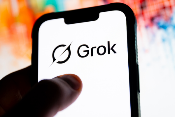 Reino Unido endurece la ley contra deepfakes íntimos tras polémica de Grok