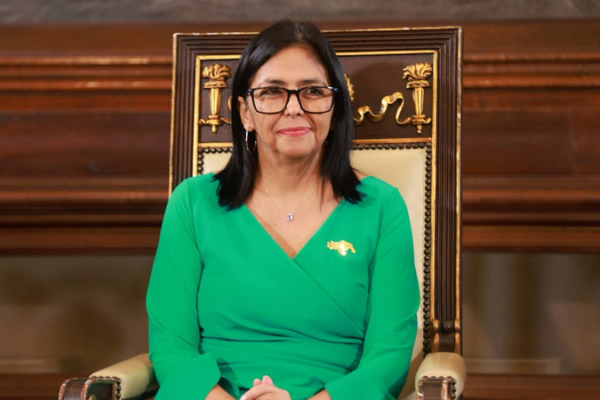 Delcy Rodríguez asume presidencia interina en Venezuela