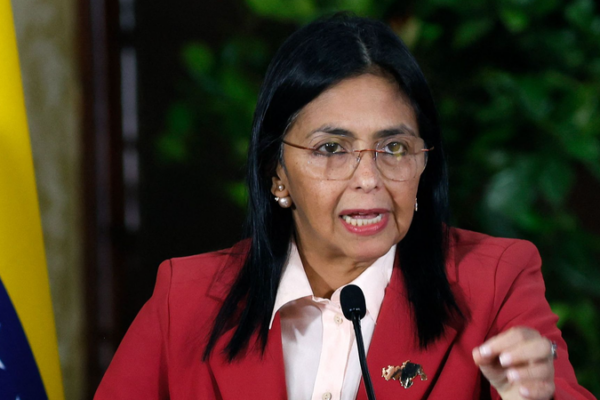 Rusia desmiente presencia de Delcy Rodríguez en Moscú tras crisis en Caracas