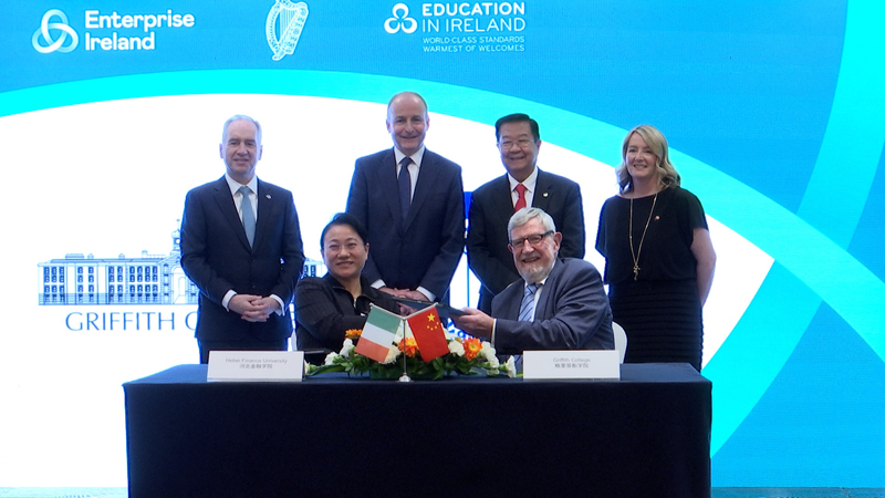 China e Irlanda impulsan lazos educativos con visita del PM irlandés video poster
