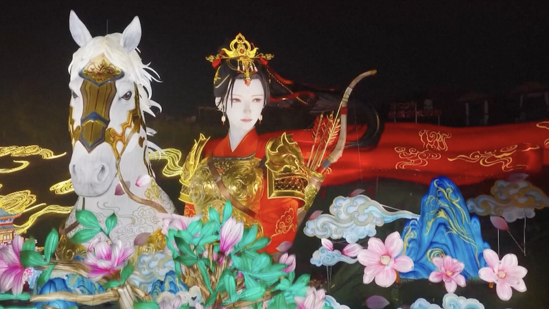 Zigong ilumina el Año del Caballo con linternas míticas video poster