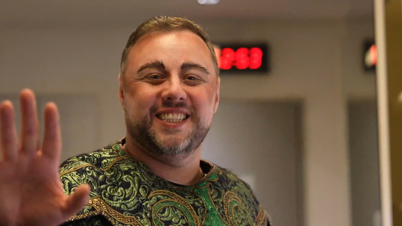 Tras bambalinas de Turandot en Chongqing: el viaje del Príncipe Calaf video poster