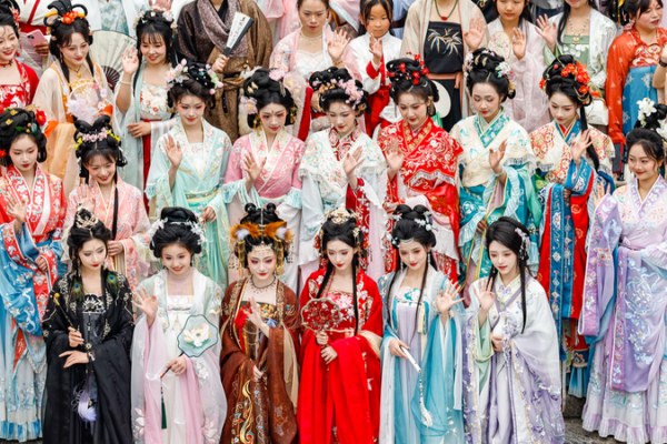 China_chic__Moda_que_refleja_confianza_cultural