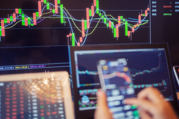 China_lanza_Shangji__primer_modelo_de_IA_que_conecta_clima_y_bolsa