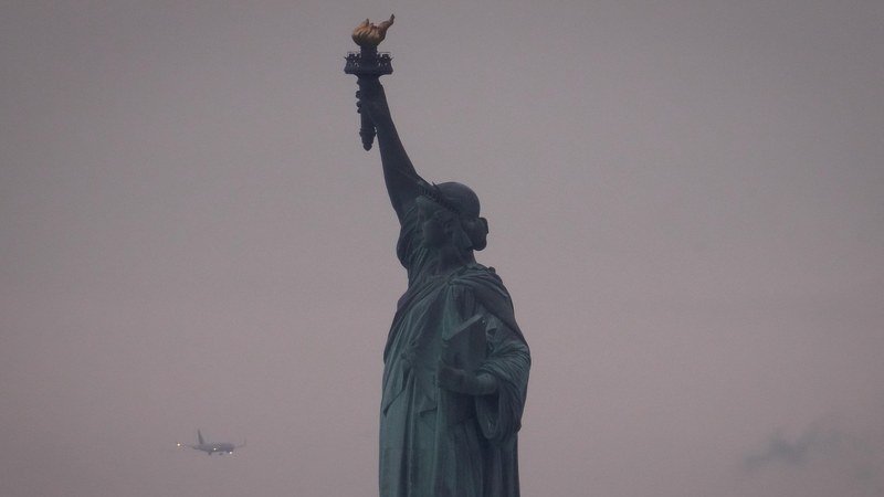 EE_UU__impone_nuevas_restricciones_de_entrada_desde_el_1_de_enero_de_2026