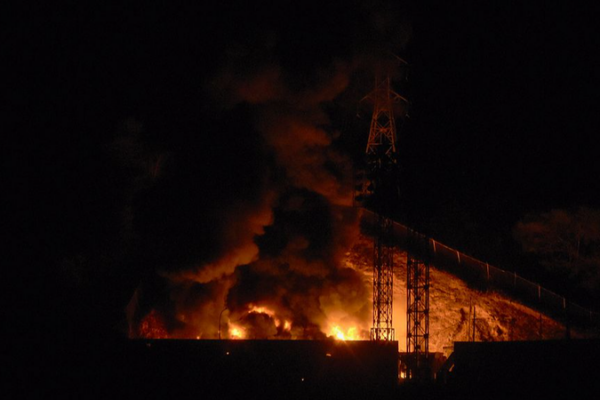 EE_UU__lanza_ataques_en_Venezuela_y_provoca_condena_internacional