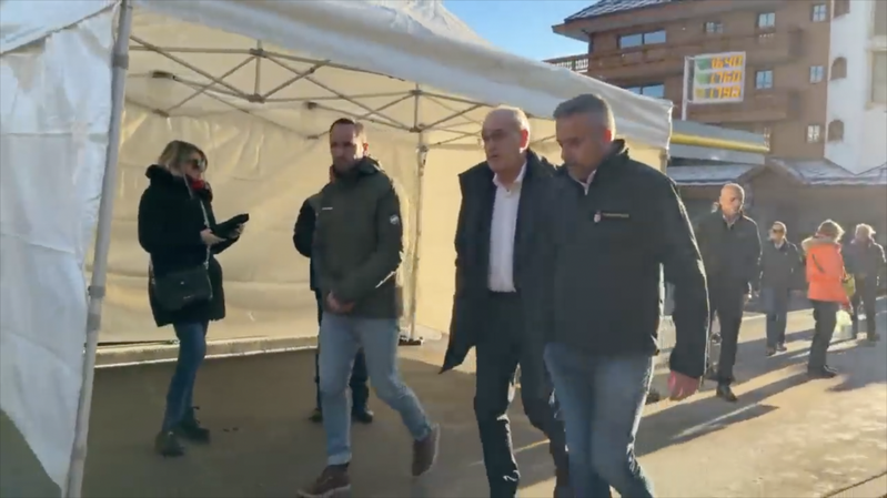 Explosión y fuego en bar de Crans-Montana deja decenas de muertos video poster