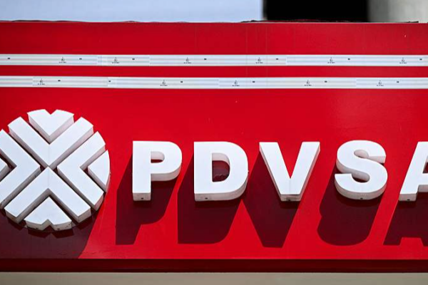 PDVSA negocia venta de crudo con EE.UU. tras polémica operación
