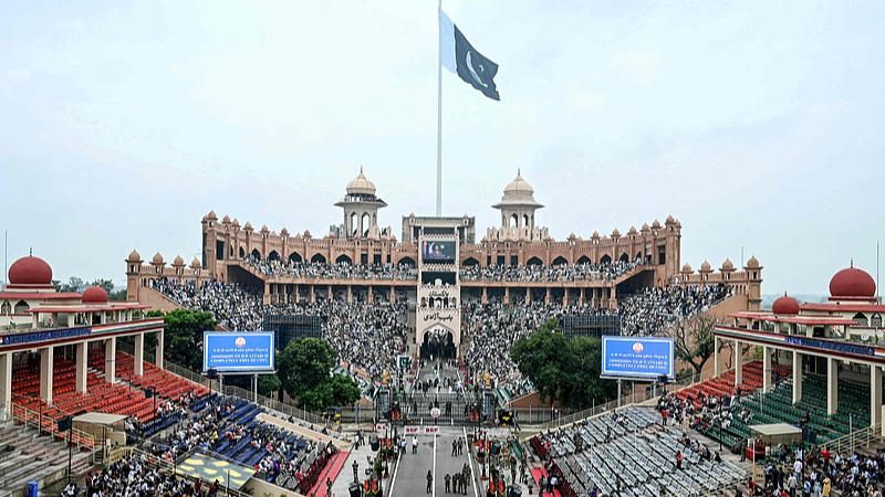 India y Pakistán intercambian listas de instalaciones nucleares