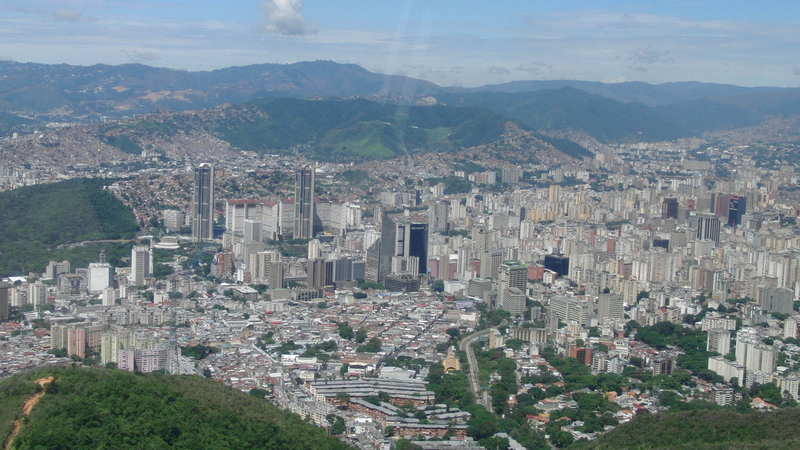 Tiroteo_y_drones_agitan_el_Palacio_de_Miraflores_en_Caracas