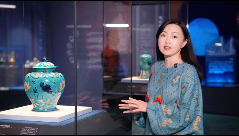 Misterios de la cerámica a 1,500 m en el Mar de China Meridional video poster