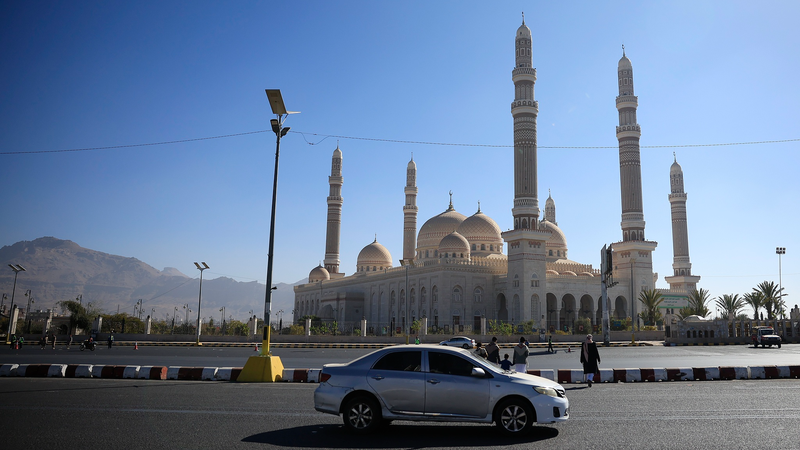 Gobierno yemení respaldado por Arabia Saudí inicia operación contra el STC en Hadramout